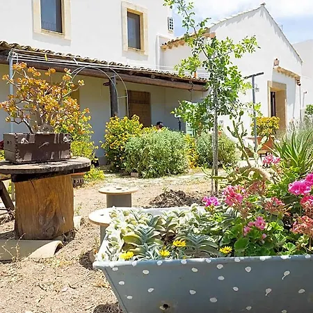 Le Macine 1868 Bed and breakfast 4*