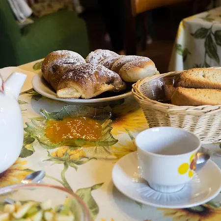 Le Macine 1868 Bed & Breakfast Paceco