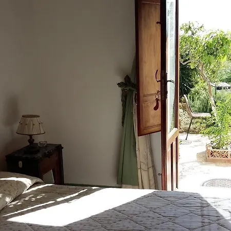 Bed & Breakfast Le Macine 1868 Paceco